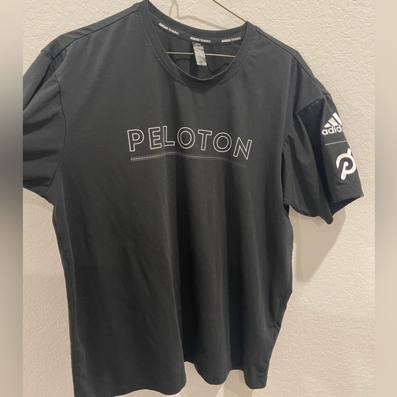 Peloton Black Shirt Size Small - Picture 2 of 6
